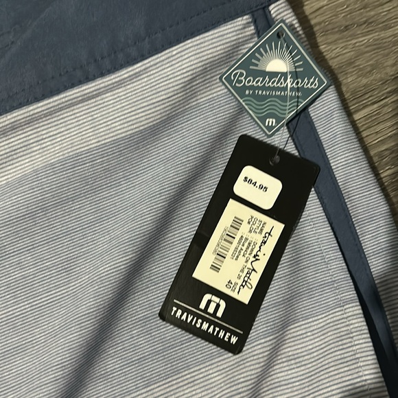 Travis Mathew Light Blue Board Shorts - Picture 3 of 5